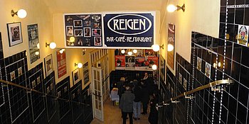 Der Reigen Lokal - Eingangsbereich in den Keller