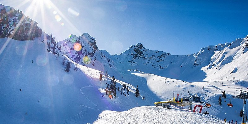 Schnee auf der Piste am Hauser Kaibling