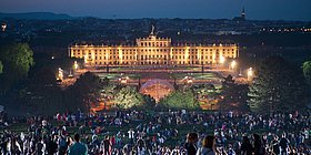 Live im Schönbrunner Schlosspark: das Sommernachtskonzert