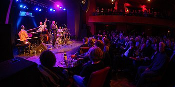 Porgy und Bess Jazz & Music Club Showeffekt Bühne