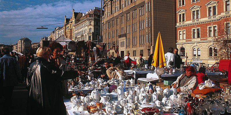 Flohmarkt Kettenbrückengasse