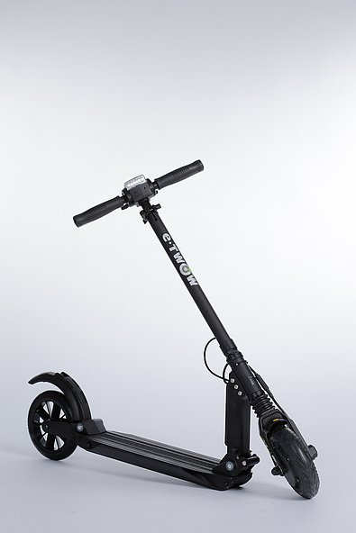 E-TWOW E-Scooter in Grau