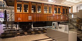 Das Eisenbahnmuseum Schwechat brachte diesen Waggon extra für diese Ausstellung ins TMW