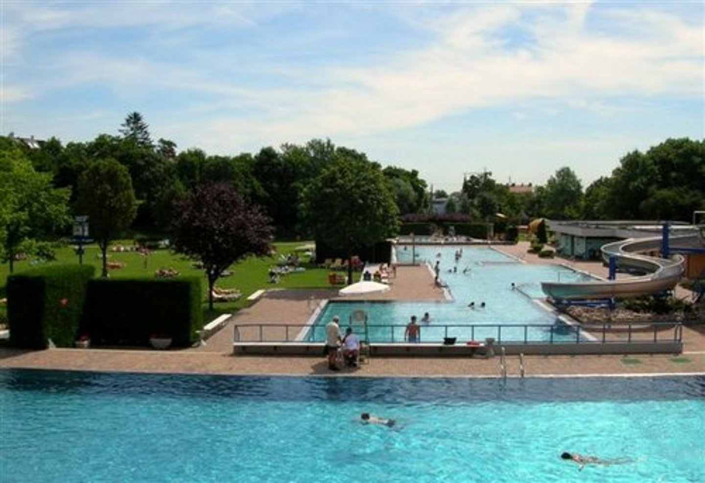 Schwimmbecken im Höpferlbad