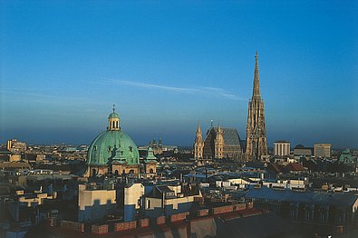 Bild von Peterskirche und Stephansdom.